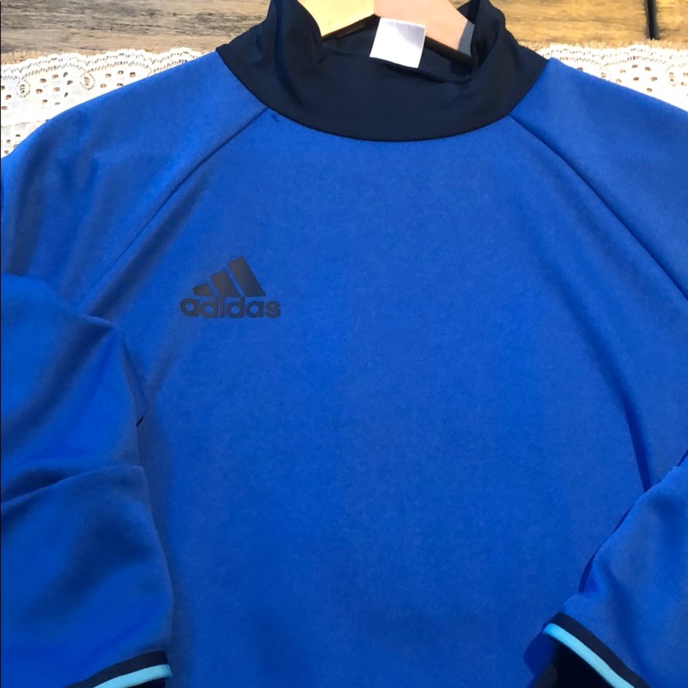 Mock neck training top